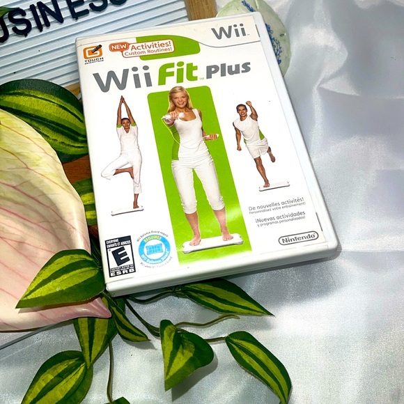 Wii Fit Plus (Wii, 2009)
Tested and works great see photos for details. - Picture 1 of 4